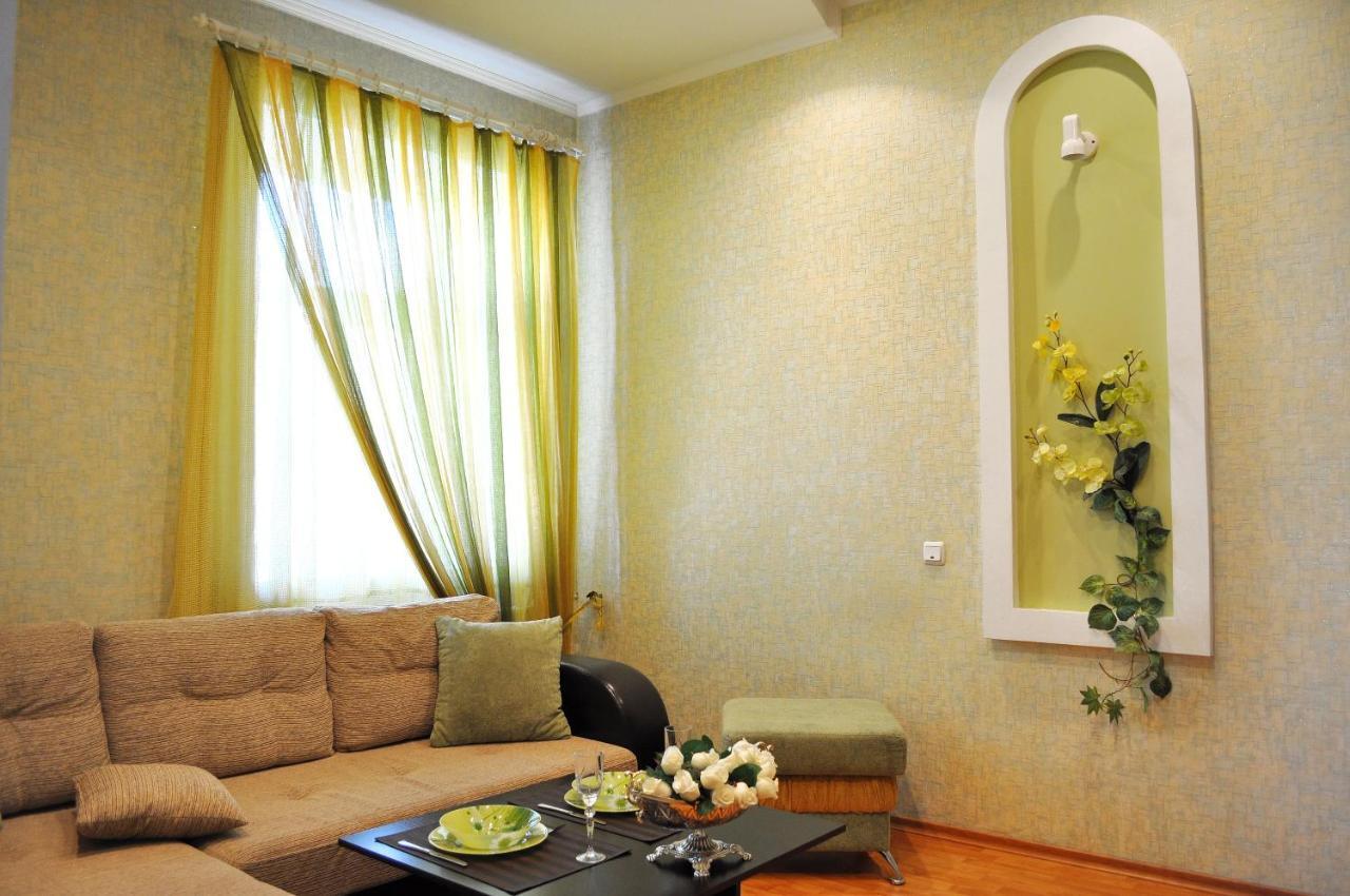 Apartment On Karbyshewa 1 Grodno Luaran gambar