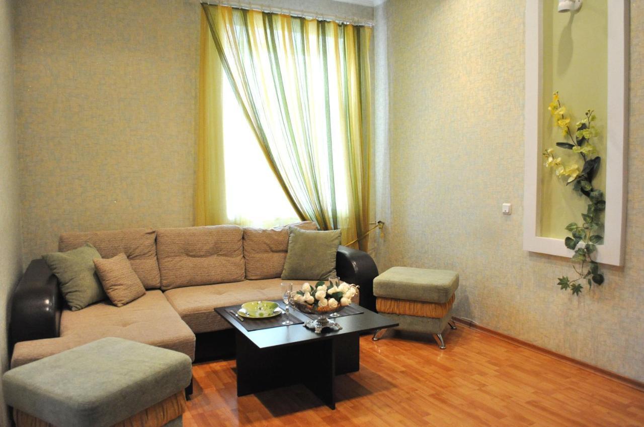 Apartment On Karbyshewa 1 Grodno Luaran gambar