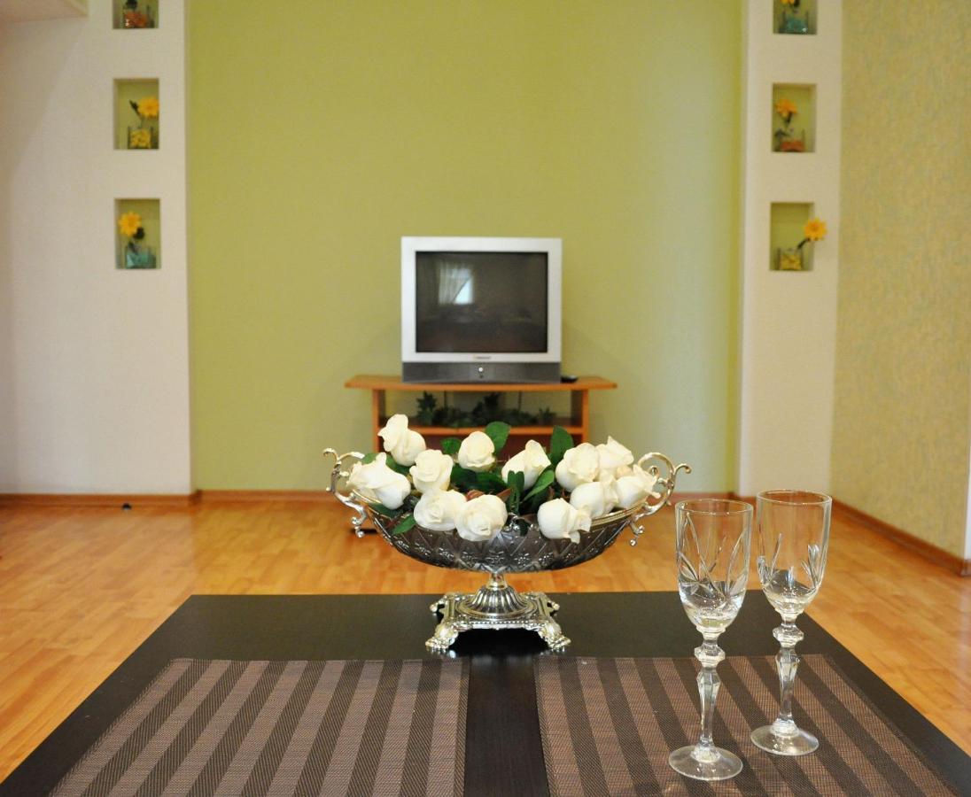 Apartment On Karbyshewa 1 Grodno Luaran gambar