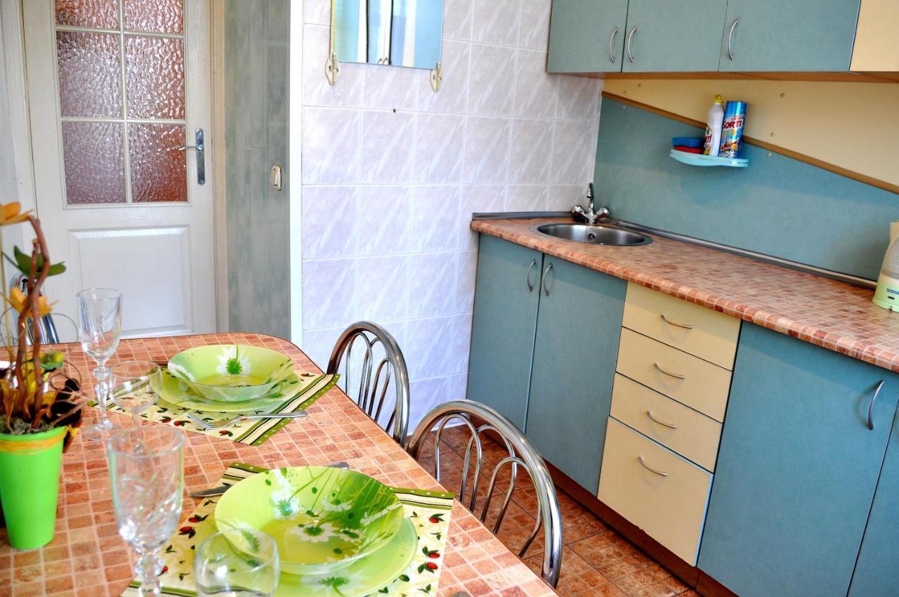 Apartment On Karbyshewa 1 Grodno Luaran gambar